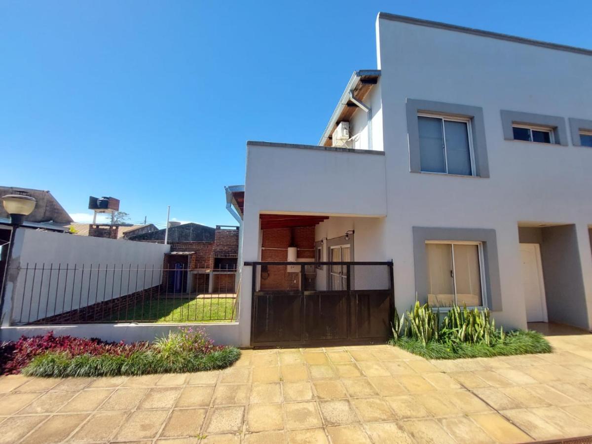 Hermoso Duplex En Barrio Cerrado Posadas Exterior foto